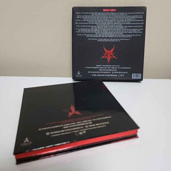 Jeffree Star Weirdo Eyeshadow Palette with Mirrored Case NEW in Box - Picture 3 of 4